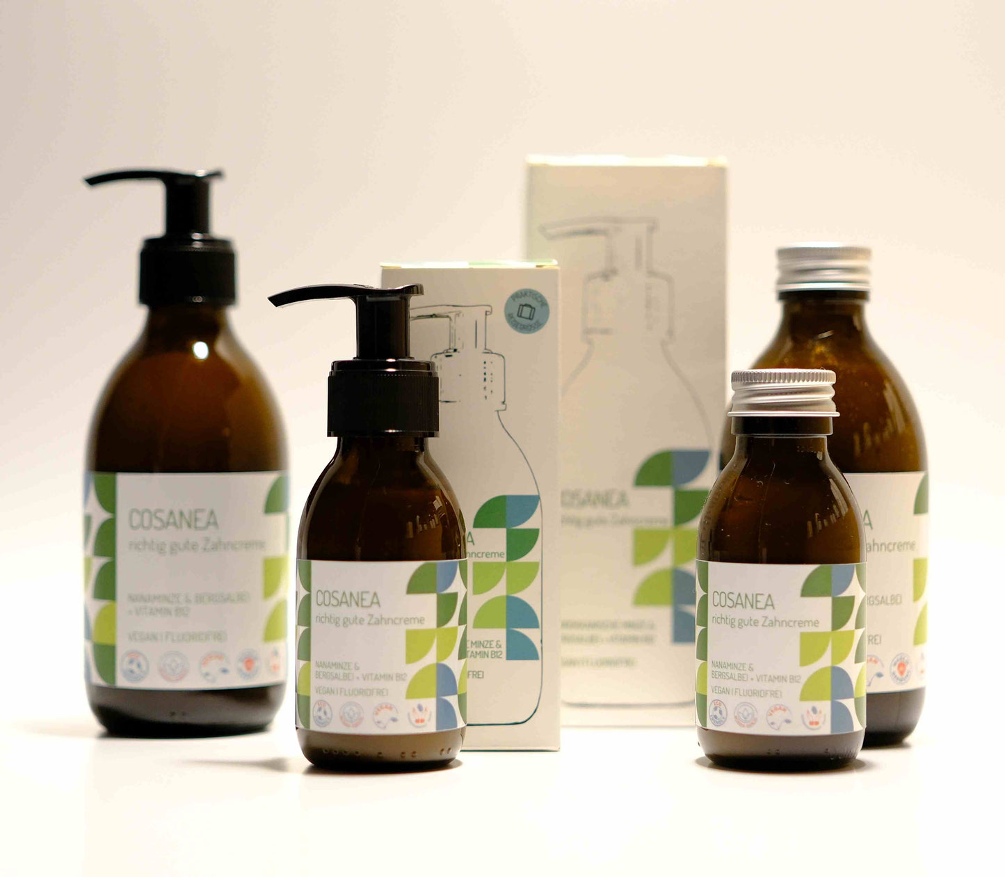 Zahncreme Marokkanische Minze-Bergsalbei + Vitamin B12 (fluoridfrei), Starterset (Glasflasche + Pumpspender), 250 ml